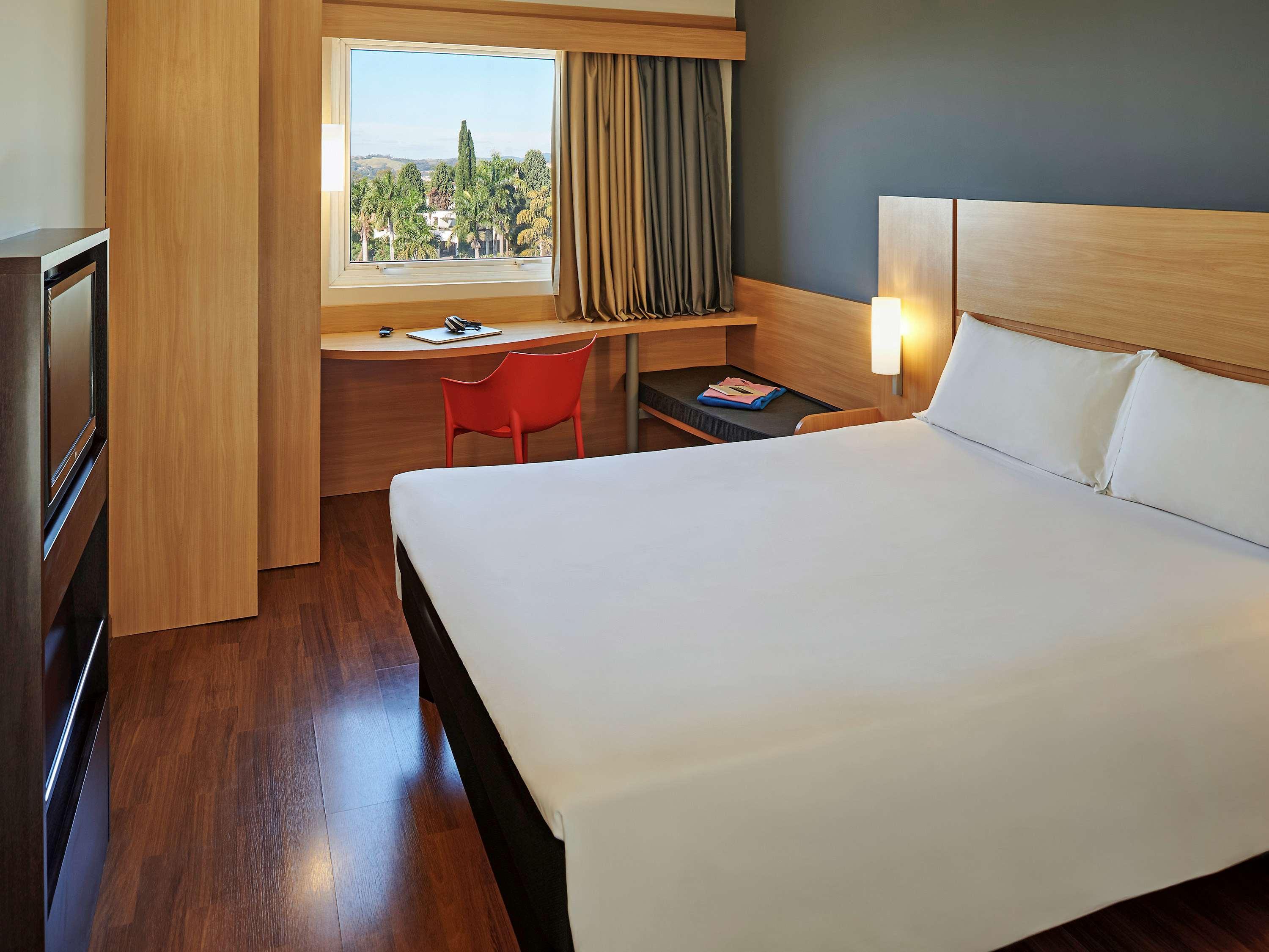 Ibis Sorocaba Hotel Exterior photo