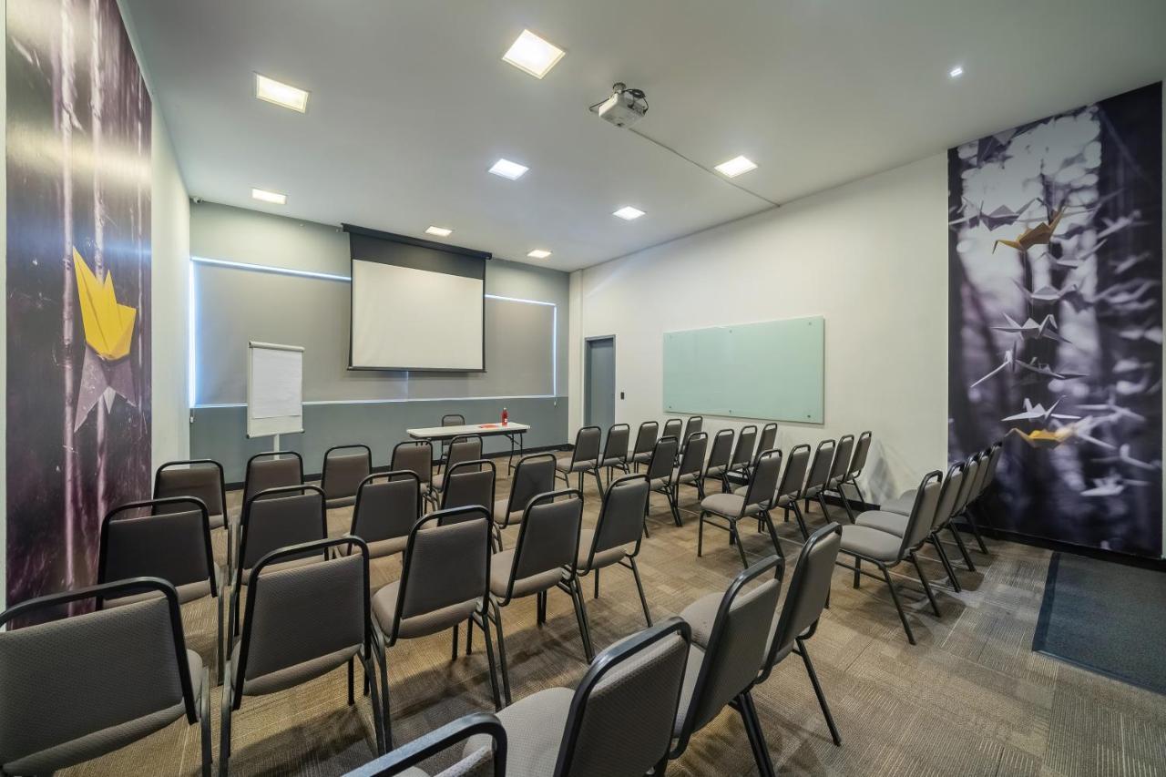 Ibis Sorocaba Hotel Exterior photo